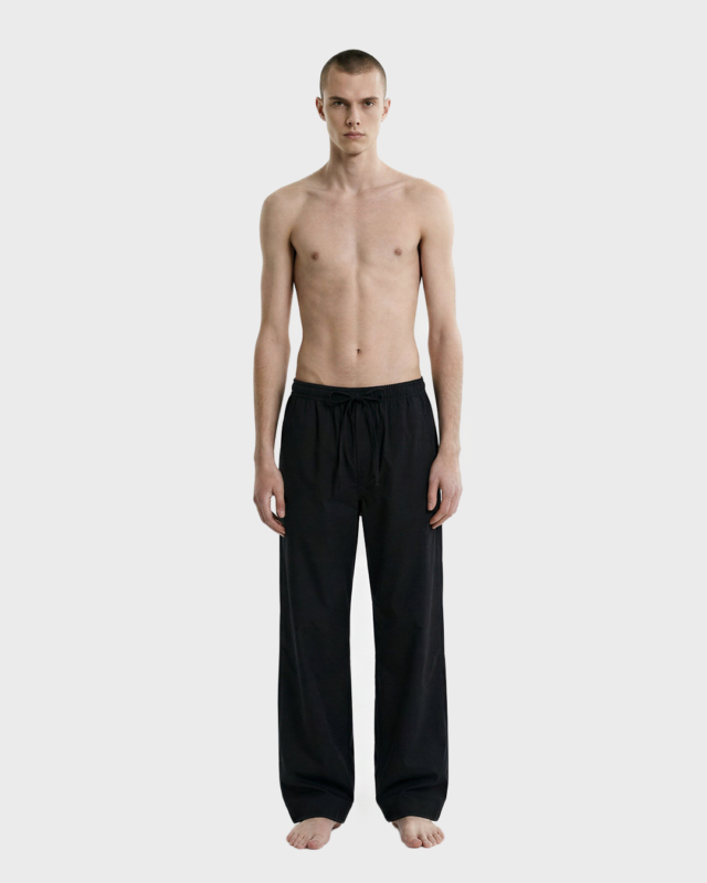 Pantalón negro con cordón en popelina